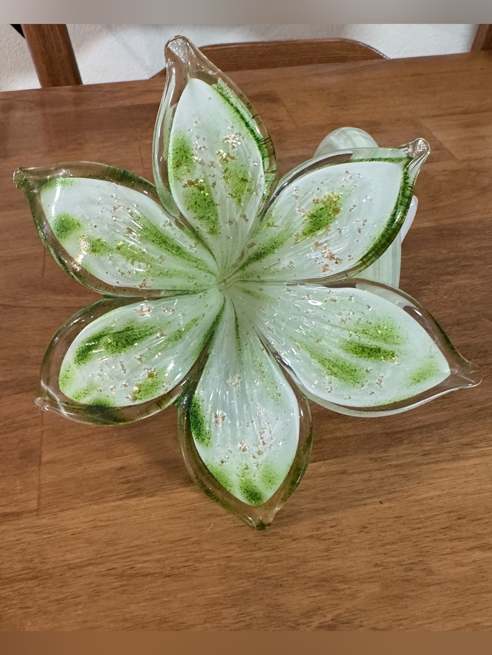 MURANO Hand Blown Glass Decorative Flower with Swirl Coil Green & Gold